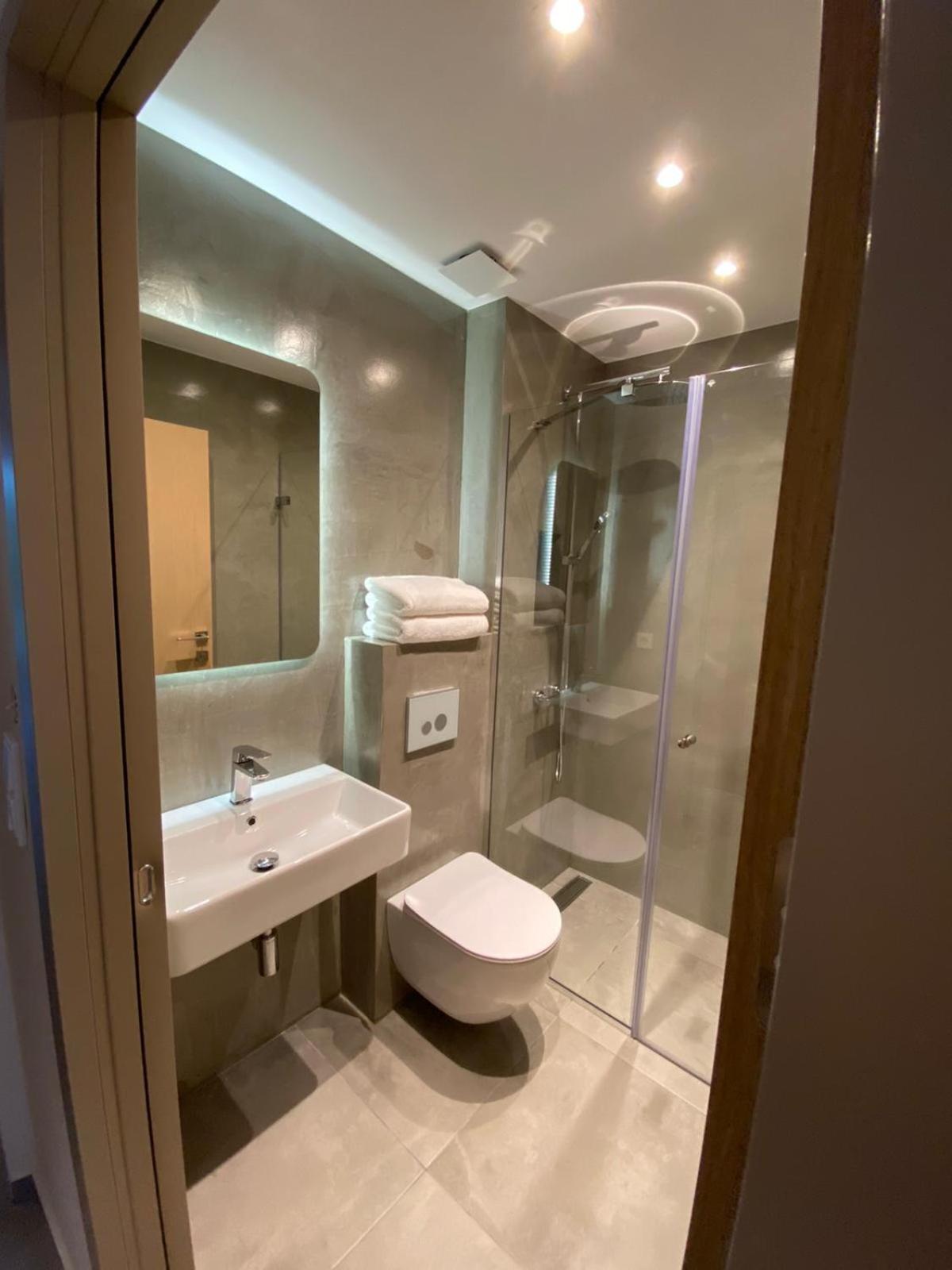 Villa Eleni Greece - Wonderful Sea View Studios 네아 로다 외부 사진